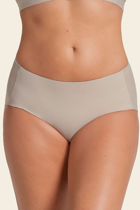 Leonisa Simply Seamless Mid-rise Shaping Brief