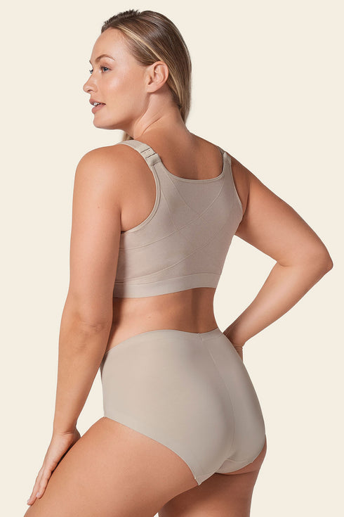 Leonisa Simply Seamless Mid-rise Shaping Brief