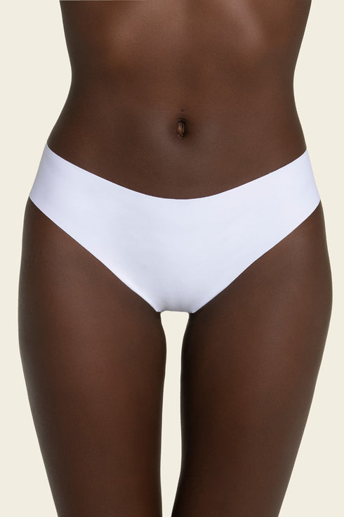 Leonisa No Ride-up Seamless Thong Panty