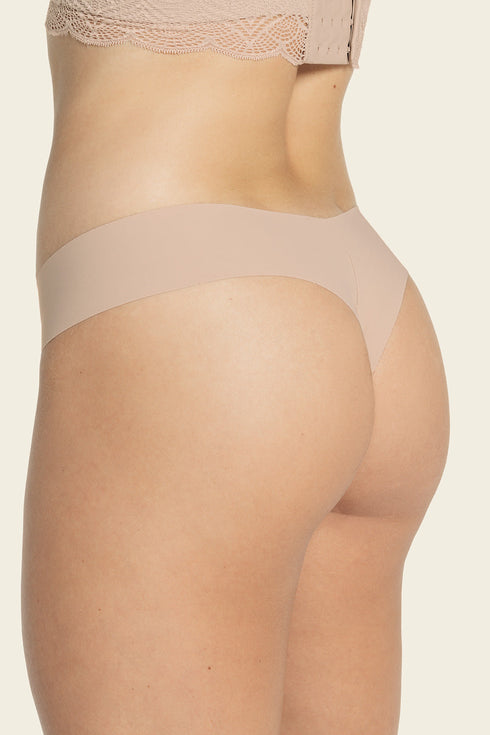 Leonisa No Ride-up Seamless Thong Panty