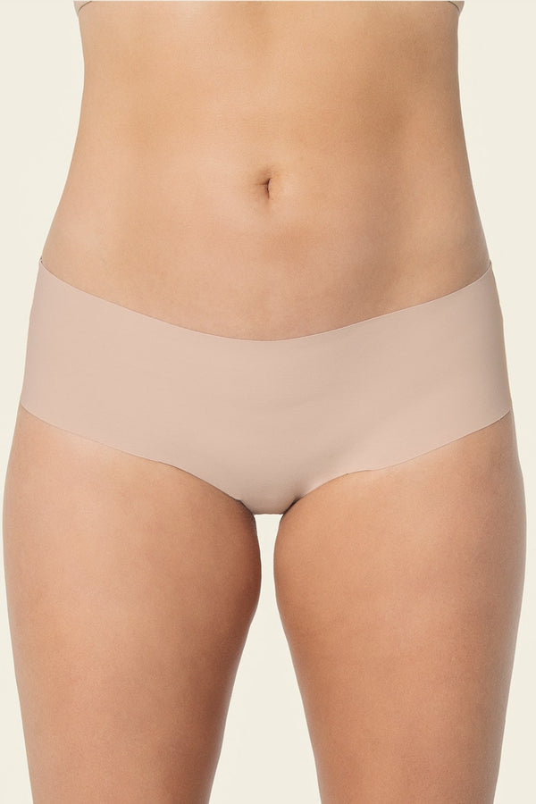 Leonisa No Ride-up Seamless Hiphugger Panty