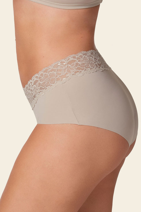 Leonisa Ultra Light Lace Trim Hipster Panty