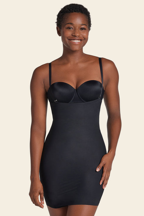 Leonisa Undetectable Sculpting Skort Slip