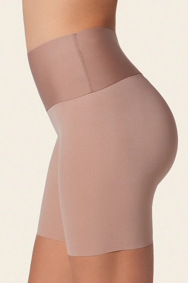 Leonisa Stay-in-place Seamless Slip Short