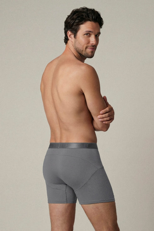 Leonisa High-tech Mesh Boxer Brief With Ergonomic Pouch