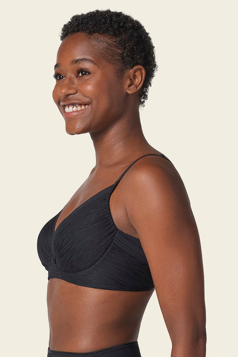 Leonisa Complete Coverage Smoothing Bra