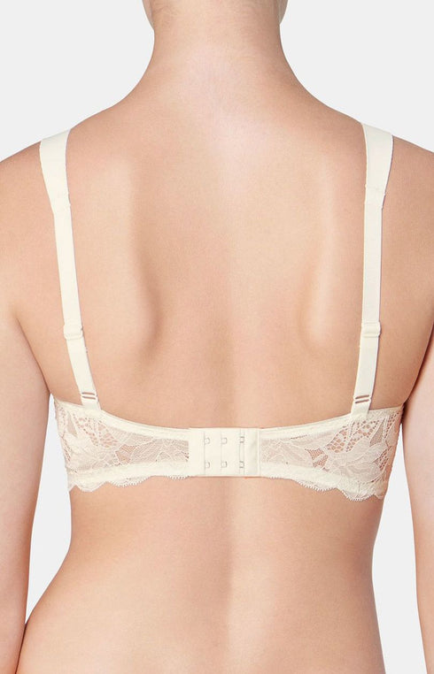Triumph Essential Minimizer Soft Cup Bra