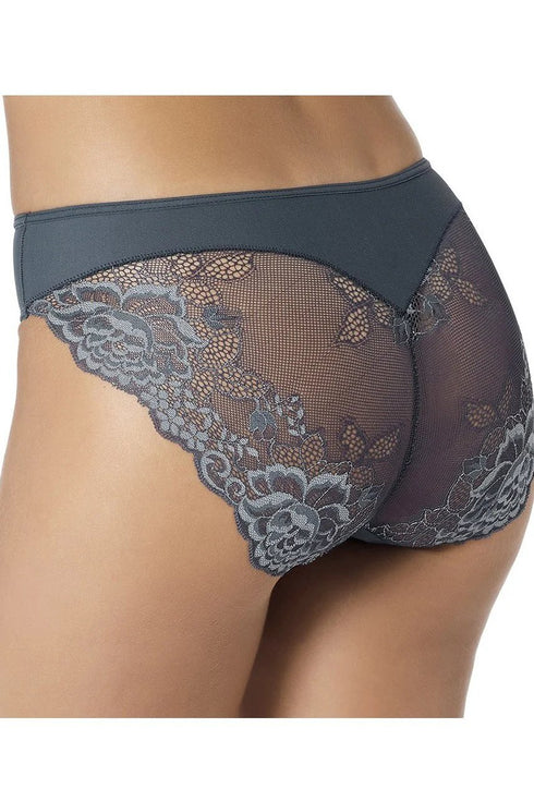 Janira Greta Brislip Color