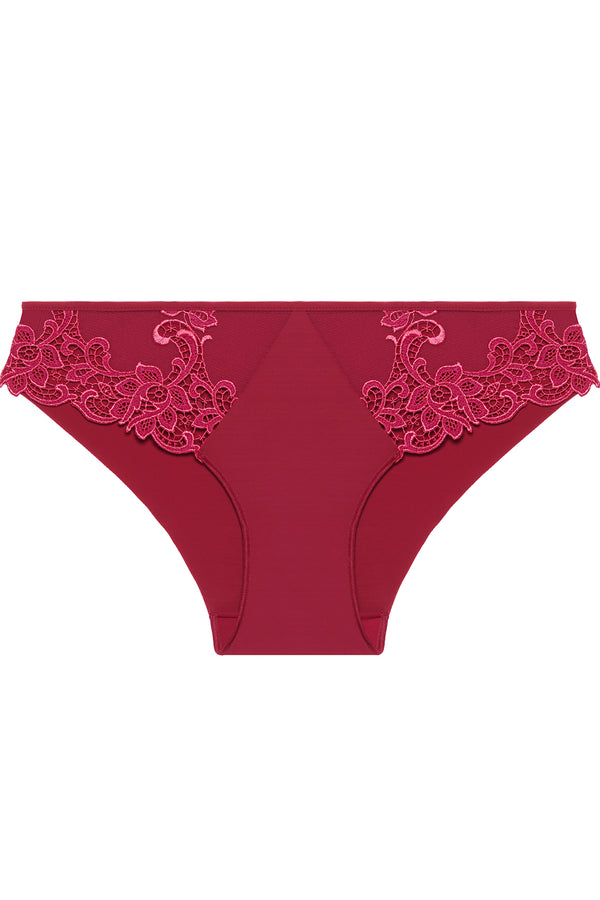 Simone Perele 15C Saga Brief