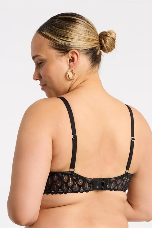 Montelle Lacy Wire-Free Bra