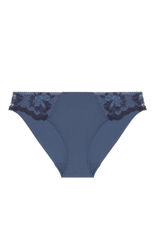 Simone Perele 1E2 Intrigue Brief