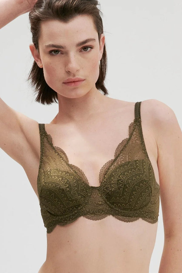 Simone Perele 12V Karma 3D Spacer Bra Covered In Lace