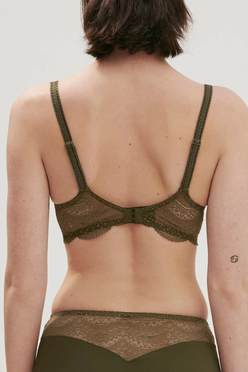 Simone Perele 12V Karma 3D Spacer Bra Covered In Lace