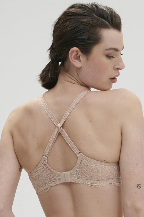 Simone Perele 12V Karma 3D Spacer Bra Covered In Lace