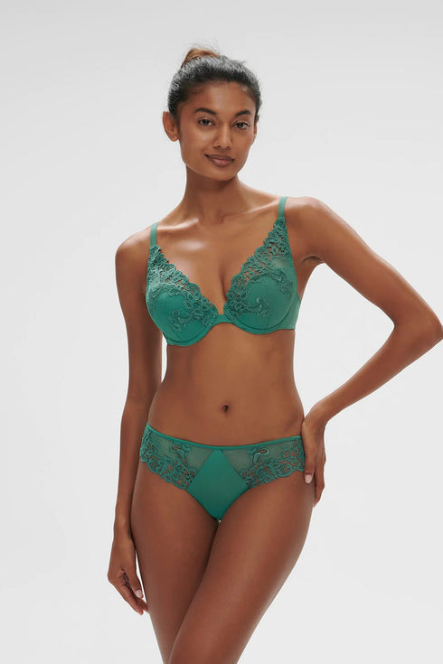 Simone Perele 15C Saga Brief