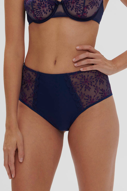 Simone Perele 1A2 Singuliere Deep Brief