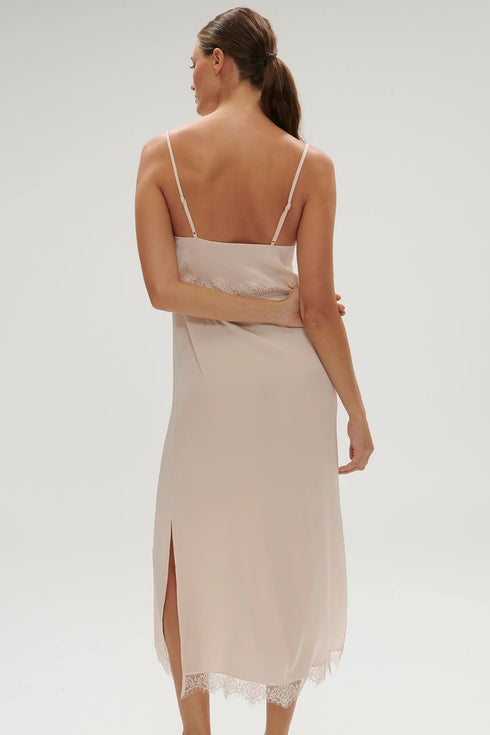 Simone Perele 23H Satin Secrets Nightdress