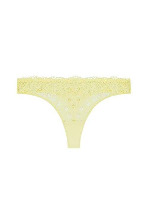 Simone Perele 1B4 Aimee Thong