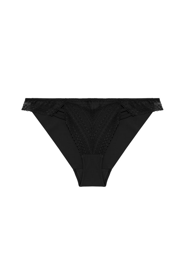 Simone Perele 1D6 Pia Brief