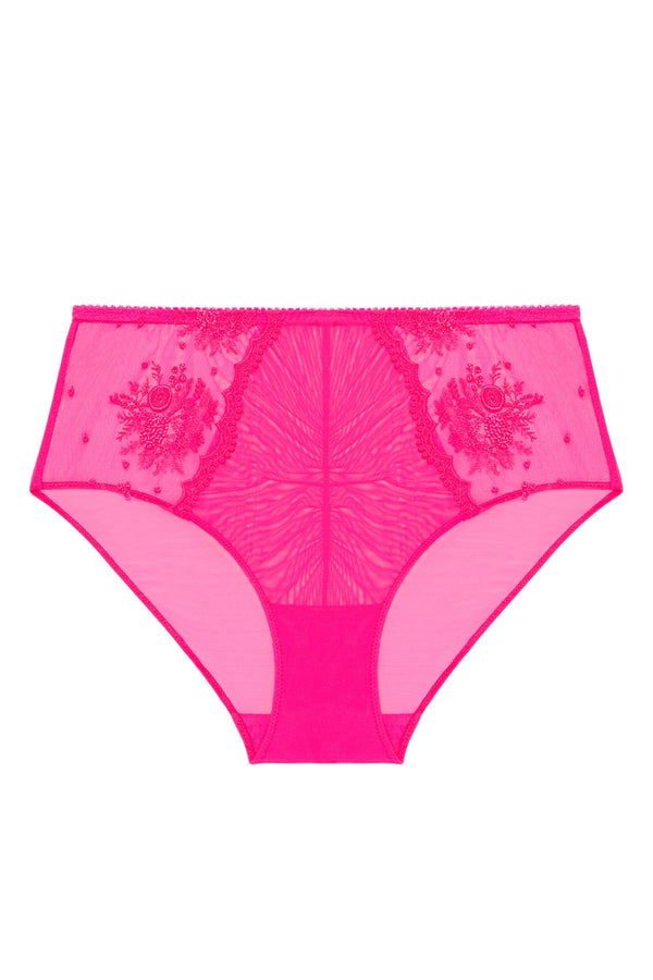 Simone Perele 1E2 Intrigue Deep Brief