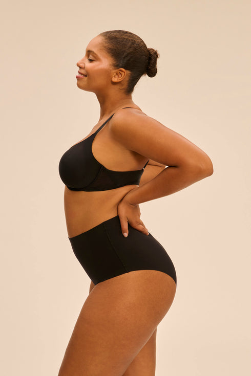 Simone Perele 1F6 Story Control Brief