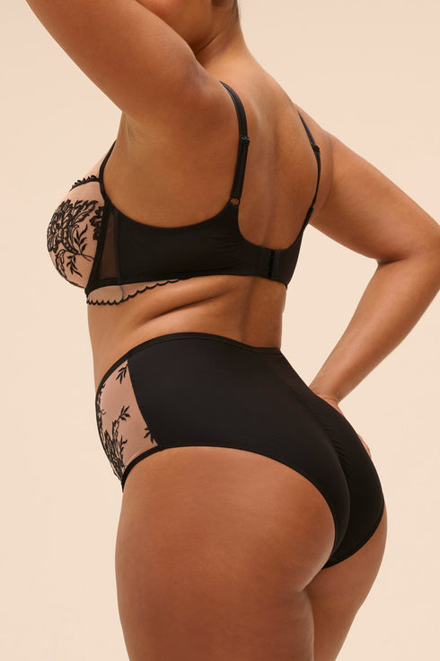 Simone Perele 1G2 Romance Deep Brief