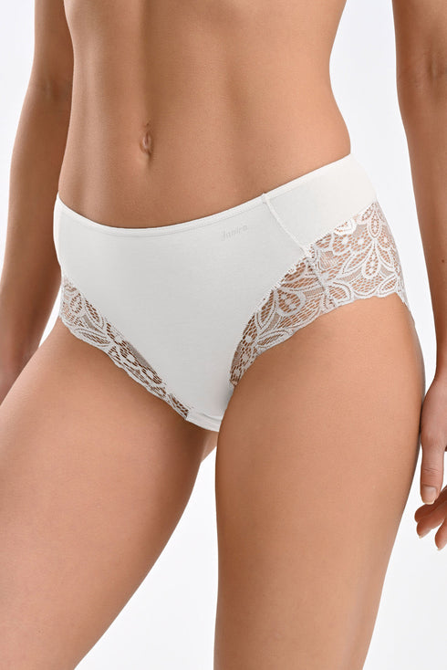 Janira Belle Cotton Niki