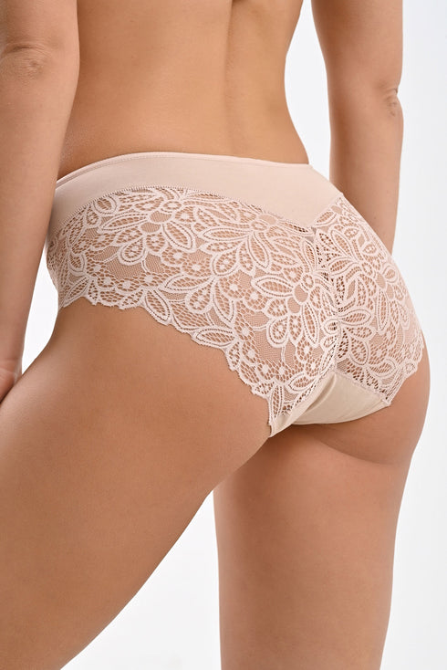 Janira Belle Cotton Niki