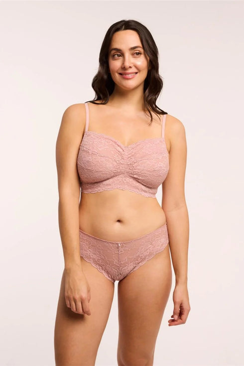 Montelle Signature Lace Brazilian