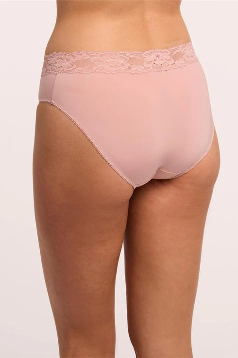 Montelle Brief