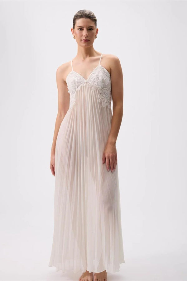 Rya Delight Gown