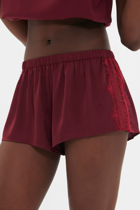 Simone Perele 23H Satin Secrets Night Short
