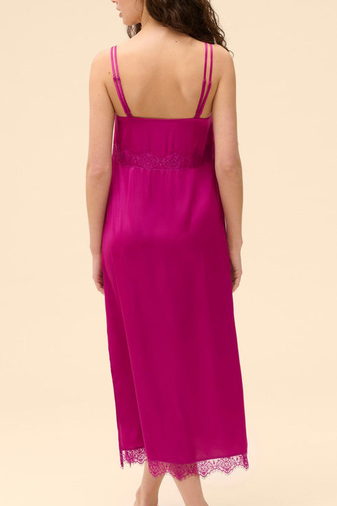 Simone Perele 23H Satin Secrets Nightdress