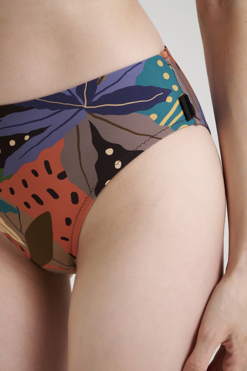 Shan Classique Mid-High Waist Bikini Bottom - 42460-36-951