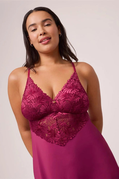 Montelle Vixen Bust Chemise