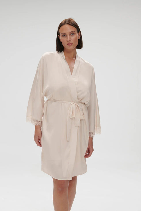 Simone Perele 23H Satin Secrets Kimono