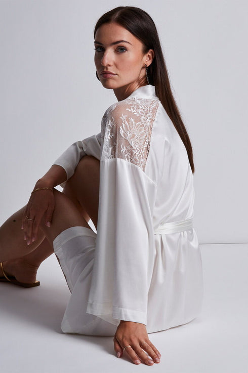 Aubade Midnight Whisper Silk kimono