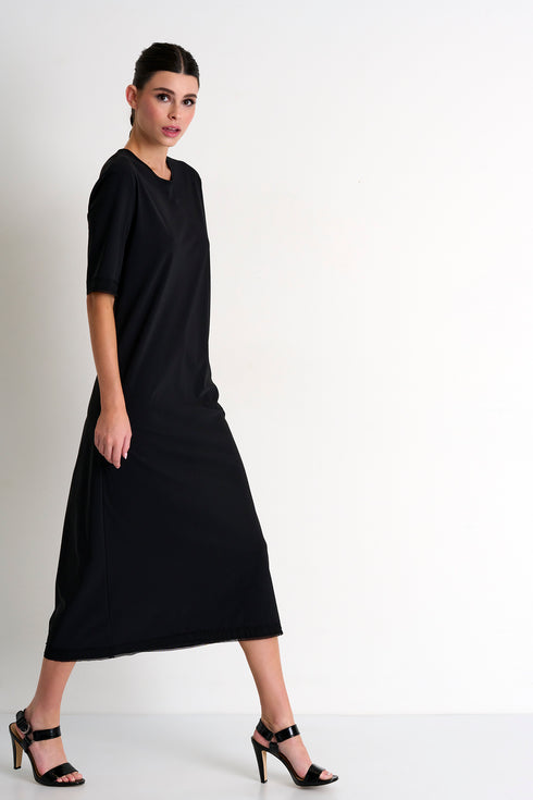 Shan Élisabeth Round-neck maxi dress