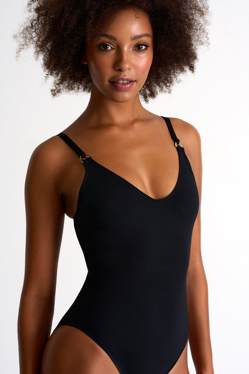 Shan Intemporel Timeless thin strap one-piece