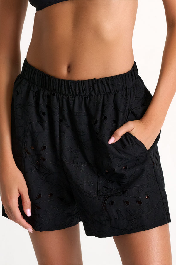 Shan Lili Detailed lace shorts - 42663-55-800