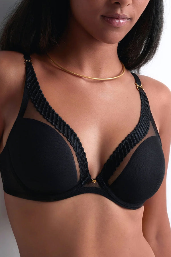 Aubade Sheer Emotion Triangle