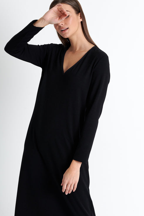 Shan Margot Classic midi black dress