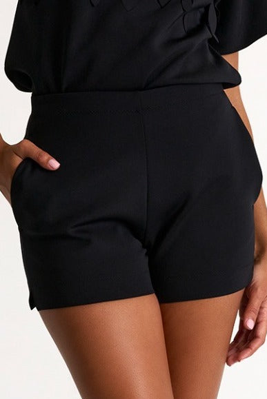 Shan Sofia Classic Shorts - 52567-55-800