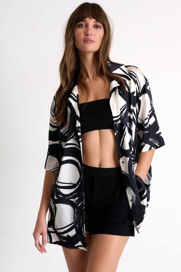 Short-Sleeved Silk Blouse - 52521-83-952 02 / 952 Luna / 95% SILK 5% ELASTANE