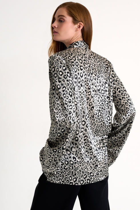 Shan Céline Elegant silk blouse