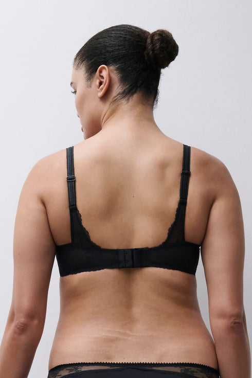 Chantelle Illusion Lace Unlined Plunge Bra