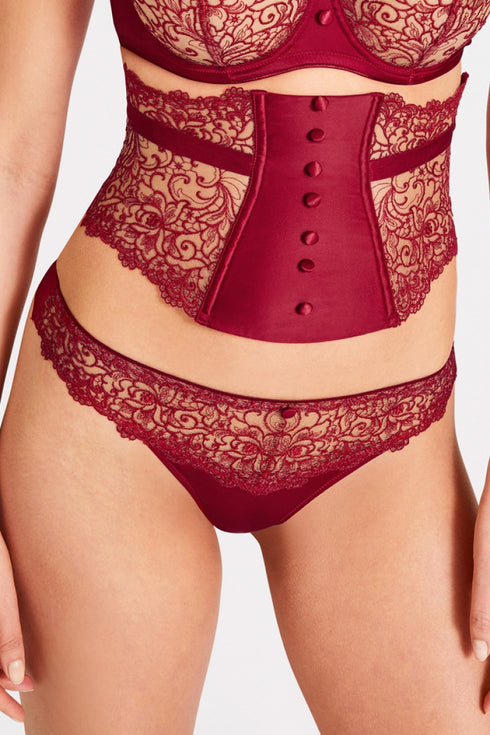 Aubade Miss Karl Tanga