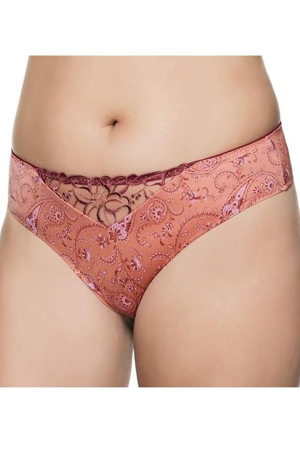 Ulla Zoe Thong