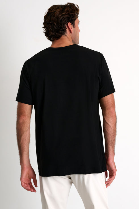 Shan Signature Short sleeve t-shirt with SHAN logo