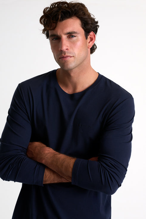 Shan Signature Long sleeve t-shirt with SHAN logo